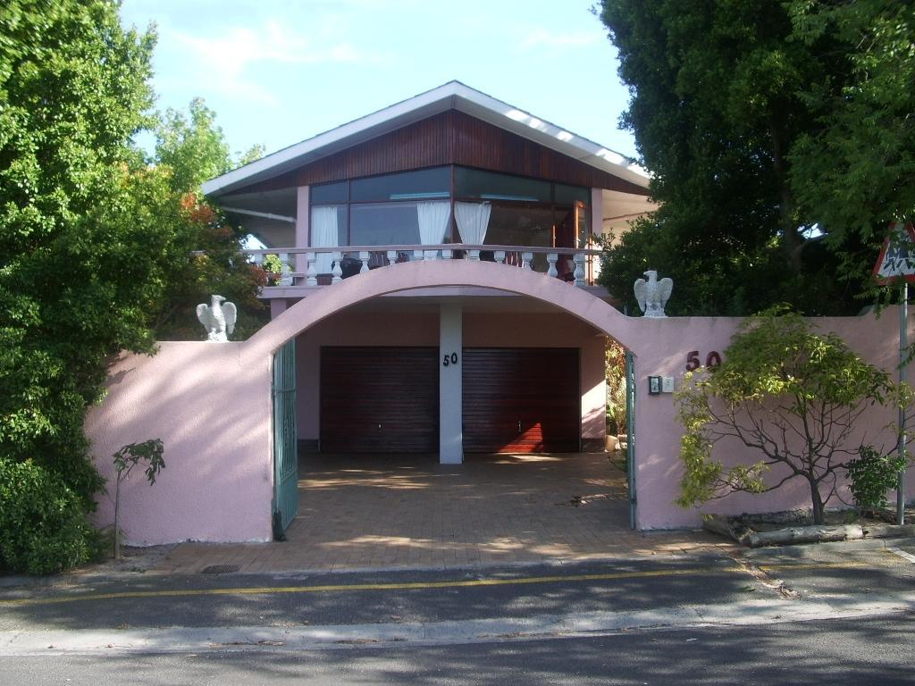 50 On Theal Apartment Parow Bagian luar foto